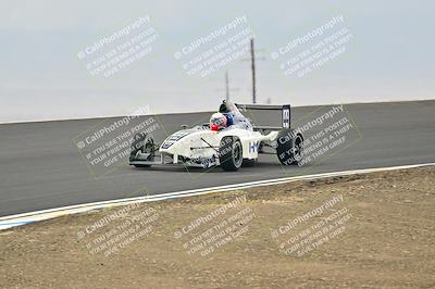 media/Jan-26-2025-CalClub SCCA (Sun) [[cfcea7df88]]/Group 2/Race/